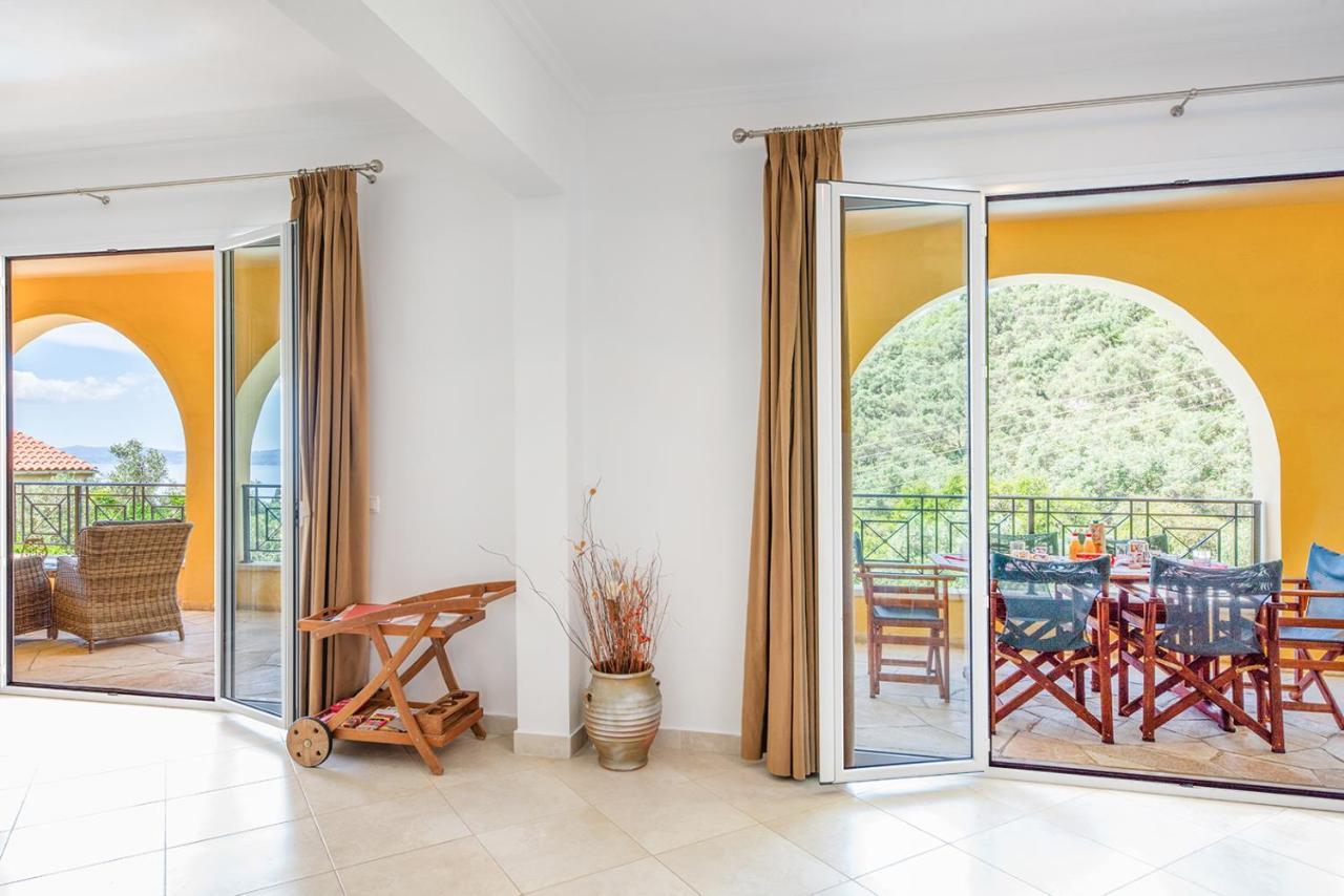 Villa Christina Nisaki  Extérieur photo
