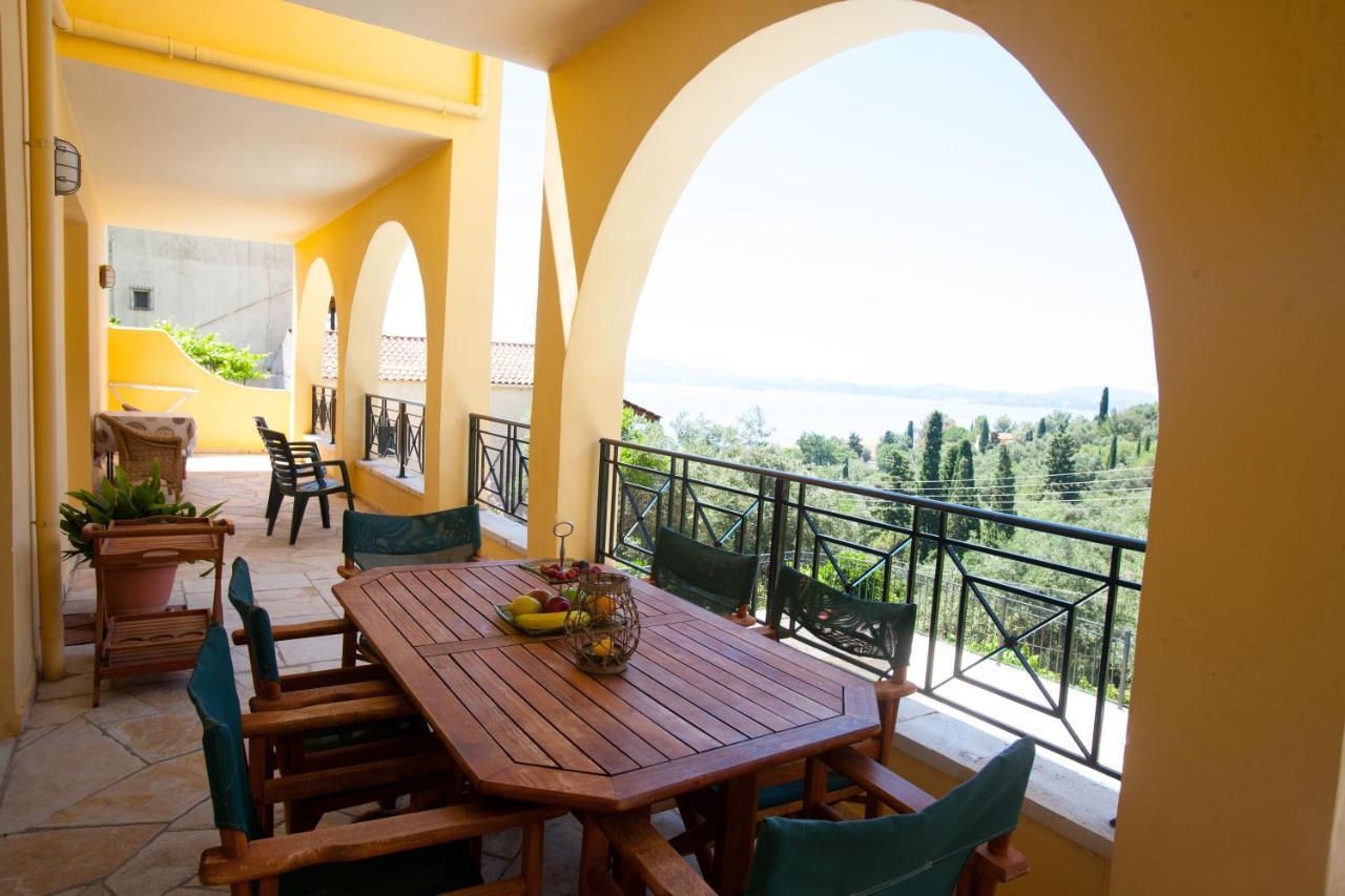 Villa Christina Nisaki  Extérieur photo